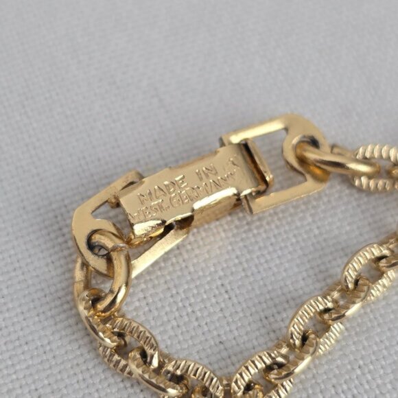 Vintage Made In West Germany Flower Pendant Chain Necklace - Picture 6 of 6